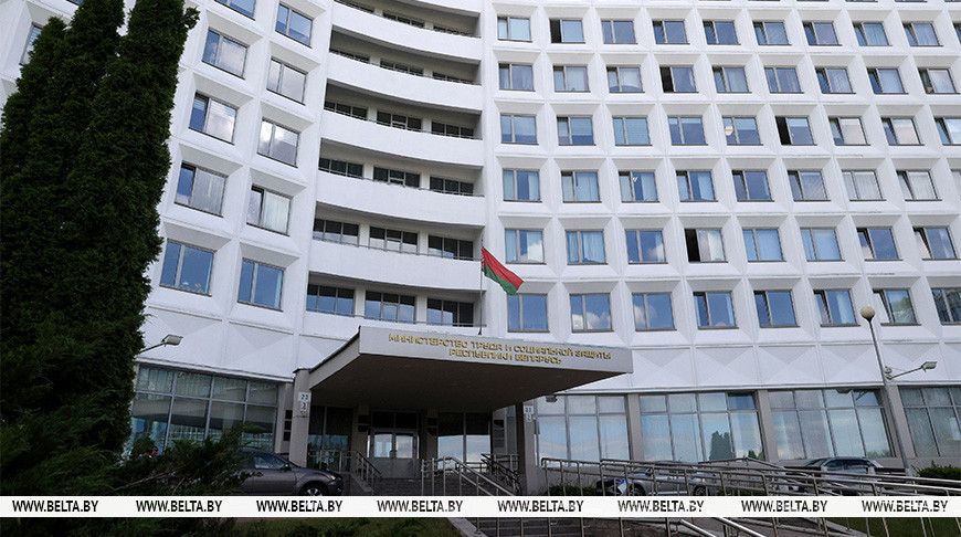 В Беларуси скорректирован перечень запрещенных для подростков работ