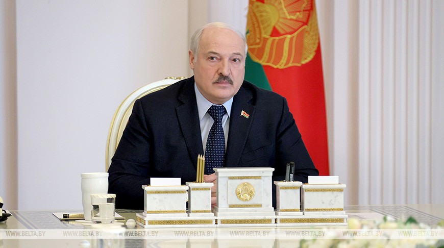 Lukashenko urges to propagate the best things Belarus has