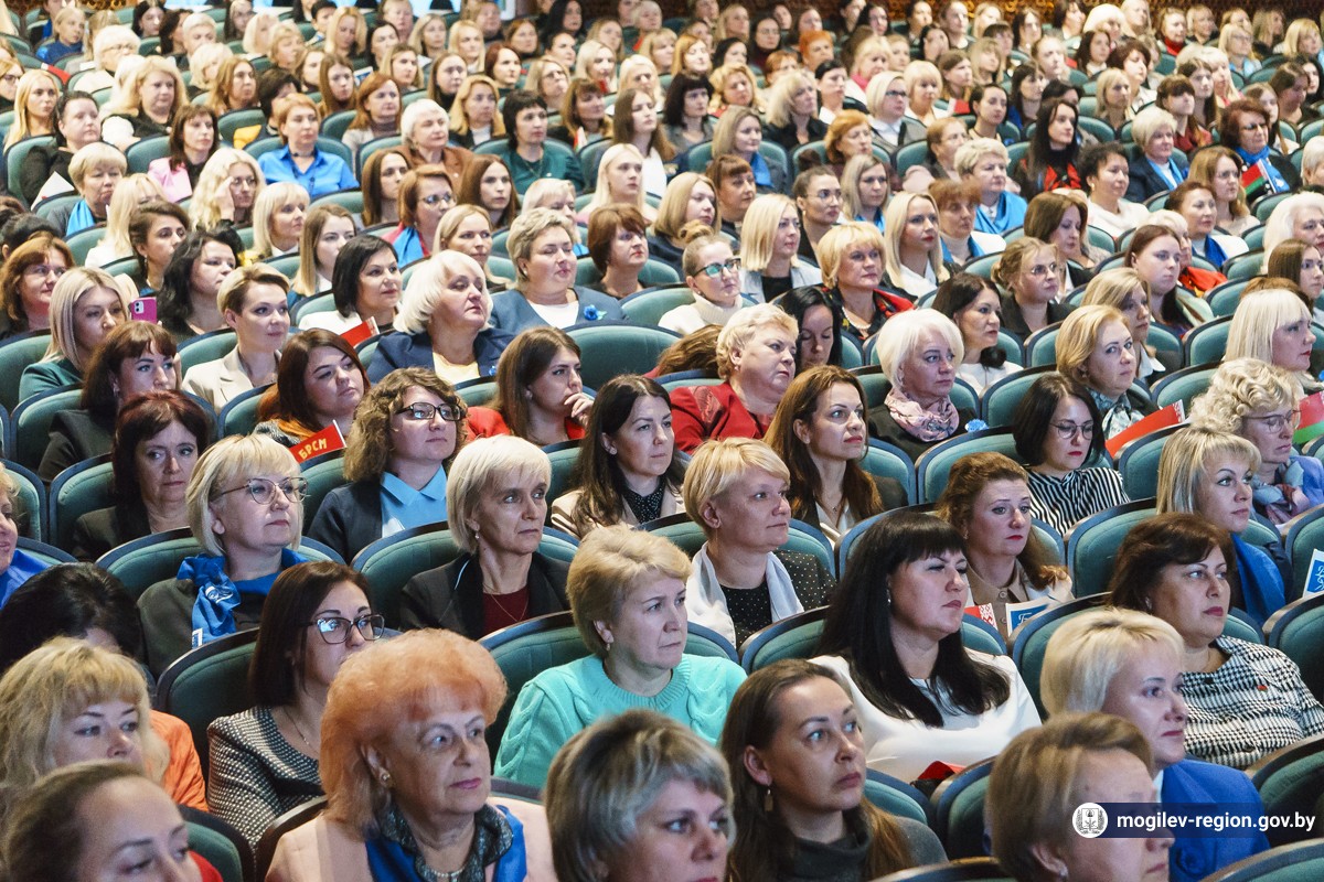 МНЕНИЯ ПРЕДСТАВИТЕЛЬНИЦ БЕЛОРУССКОГО СОЮЗА ЖЕНЩИН О ВСТРЕЧЕ С ПРЕДСЕДАТЕЛЕМ СОВЕТА РЕСПУБЛИКИ