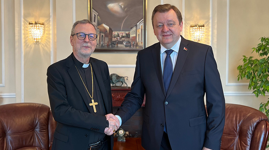 Aleinik, Gugerotti discuss Belarus-Vatican cooperation