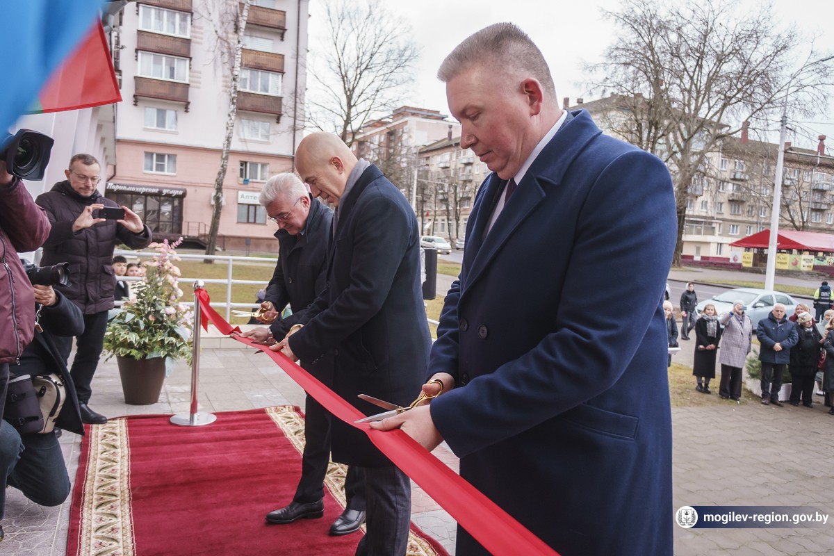 Первый в области и крупнейший в стране кризисный центр Белорусского Красного Креста открылся в Могилеве