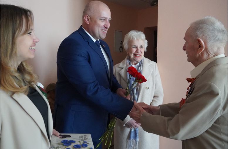 Payment of material assistance to veterans and victims of the consequences of the great
patriotic war began in Mogilev