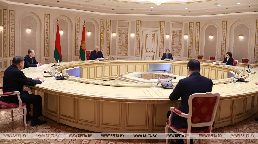 Лукашенко предложил партнерам по СНГ скоординированно преобразовывать судебную сферу