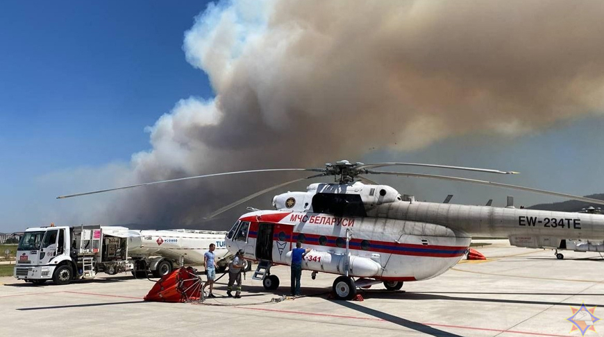 Belarus sends two helicopters to Türkiye to help fight wildfires