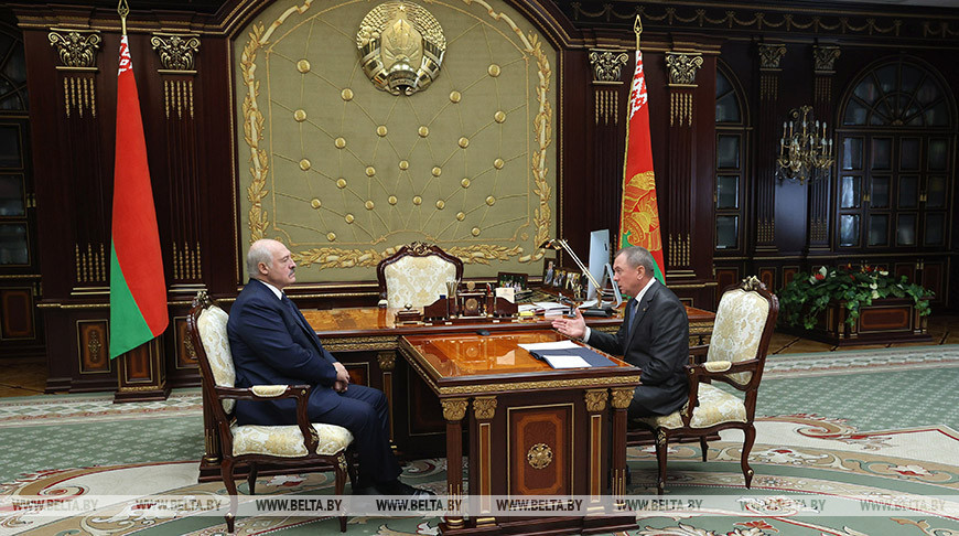 Lukashenko meets with Belarus' Minister of Foreign Affairs Makei