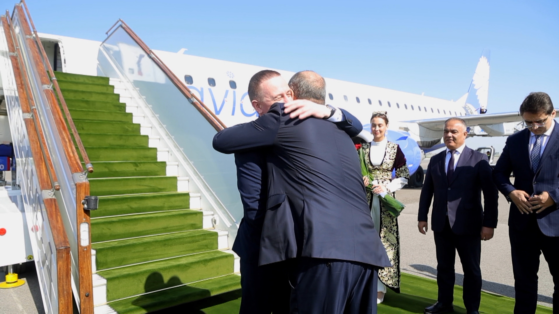 23 февраля правительственная делегация Беларуси прибыла в Узбекистан