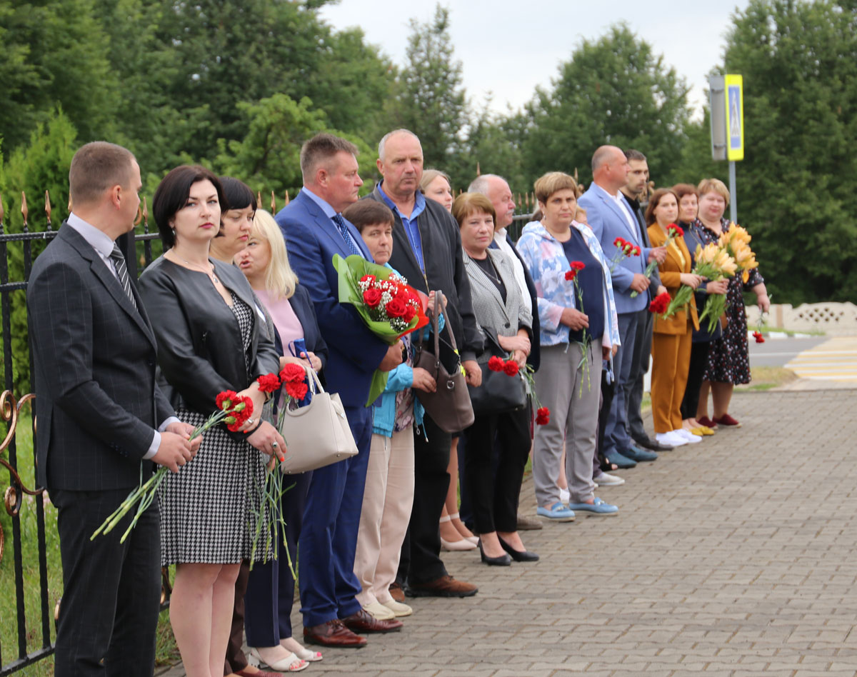 Kruglyanshchina
celebrates the 79th anniversary of the liberation of the region from the nazi
invaders