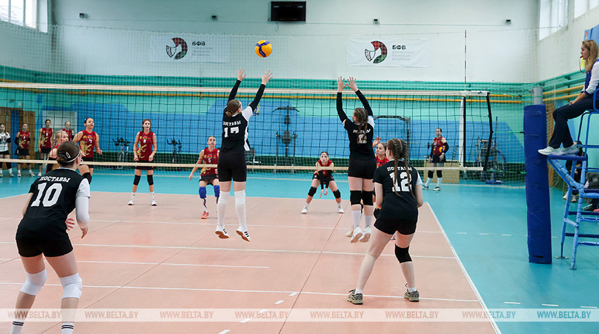 У Магілёве стартавалі рэспубліканскія спаборніцтвы дзіцяча-юнацкай лігі "Мяч над сеткай"