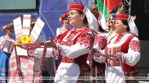 Ансамблі фальклорнай і народнай песні выступяць на рэгіянальным конкурсе ў Чэрыкаўскім раёне