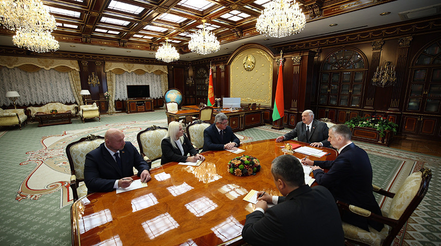 Новые глава региона, министр, руководители исполкомов и ректоры. Подробности кадрового дня у Президента