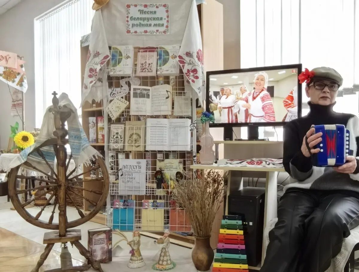 Централизованная библиотечная сеть Осиповичского района присоединилась к республиканскому проекту «Кожная пятніца — роднае, сваё!»