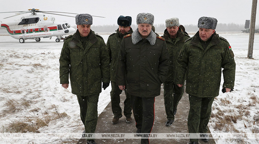 Новый полк и жилье для военных. Приезд Президента в Лунинец стал новой вехой в развитии Вооруженных Сил 