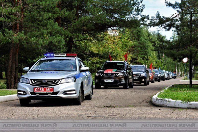 Ко Дню города прошел масштабный автопробег "Нам есть чем гордиться, нам есть что сохранить!"
