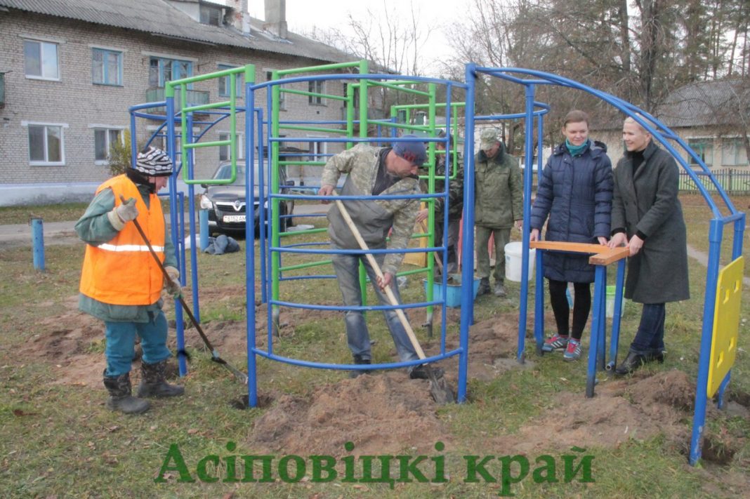 Новую детскую площадку обустроили в поселке Сосновый