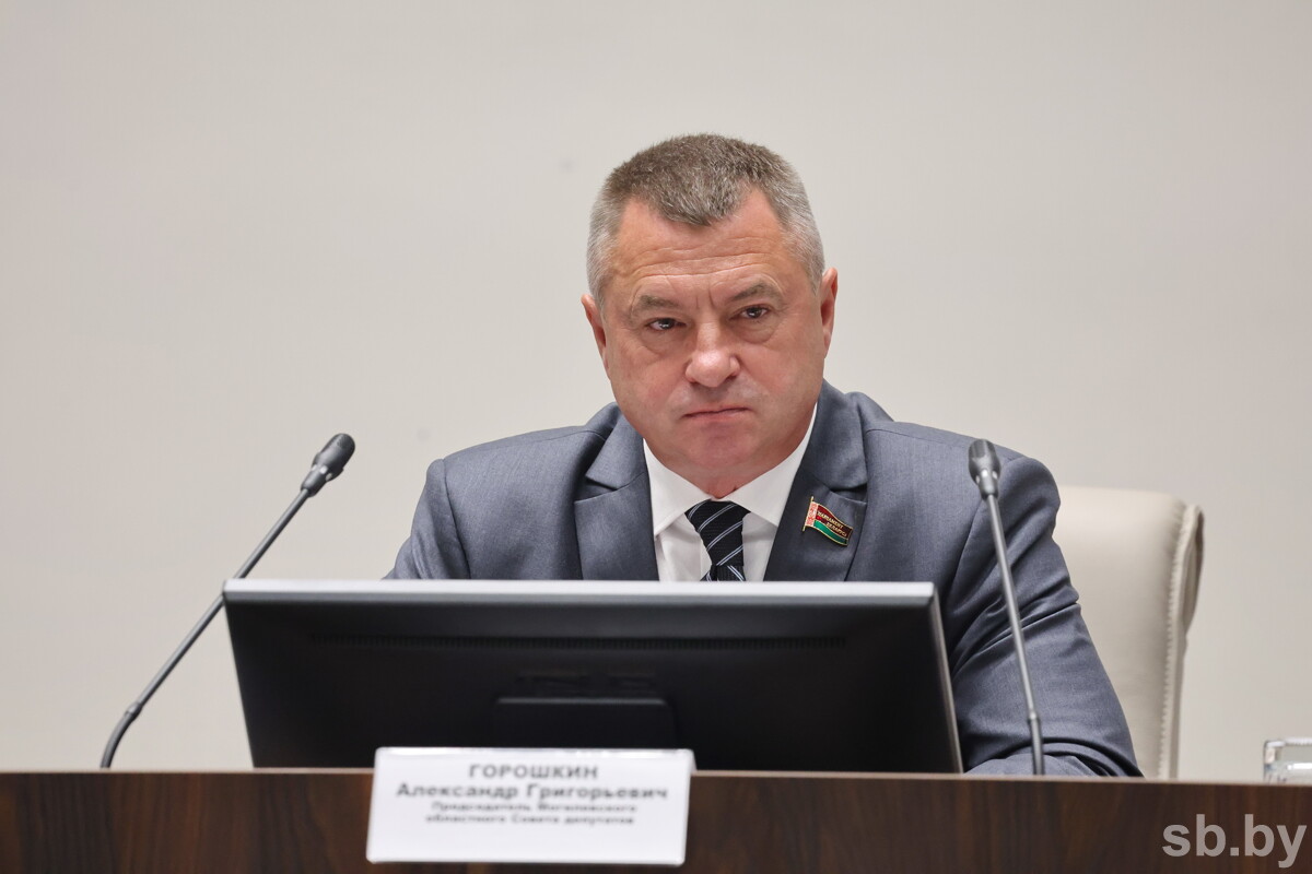 Председатель Могилевского облсовета депутатов: во время жатвы депутаты должны бывать в трудовых коллективах