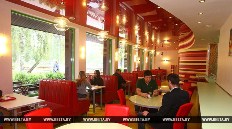 Минторг разрешил магазинам и кафе не работать в ночь на 1 июля