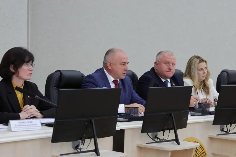 В райисполкоме прошла тридцать вторая сессия райсовета депутатов двадцать девятого созыва