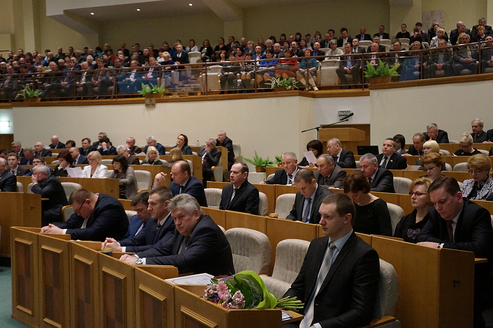 Депутаты подвели итоги работы за 2015 год