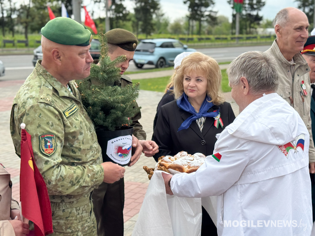 Участники белорусско-российского автопробега «Содружество» посетили Могилев