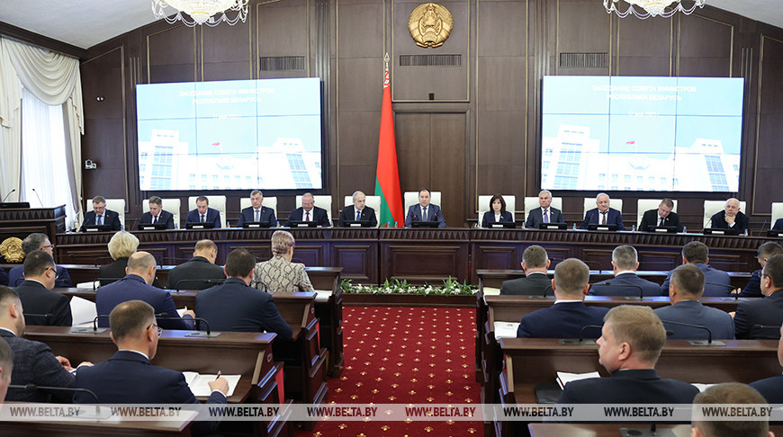 Головченко заявил об увеличении на четверть чистой прибыли организаций в январе-апреле 2023 года