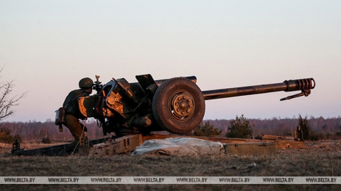 Баявая стральба артылерыі і палявая кухня: дзень адчыненых дзвярэй пройдзе на палігоне ў Асіповічах