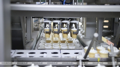 Леанід Заяц наведаў фабрыку марожанага ў Магілёве