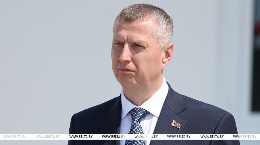 «Серьезная прибавка к экономике» - Дмитрий Крутой о развитии животноводства в Могилевской области