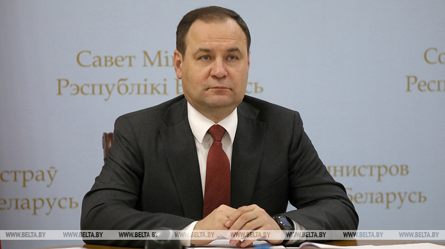Роман Головченко вылетел с рабочим визитом в Узбекистан